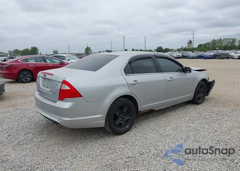 2010 Ford Fusion Se из США, поврежденный, VIN 3FAHP0HA5AR141262